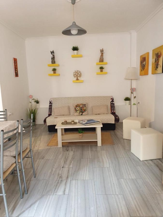 Pýrgos Kalamia'S Cozy Apartment מראה חיצוני תמונה