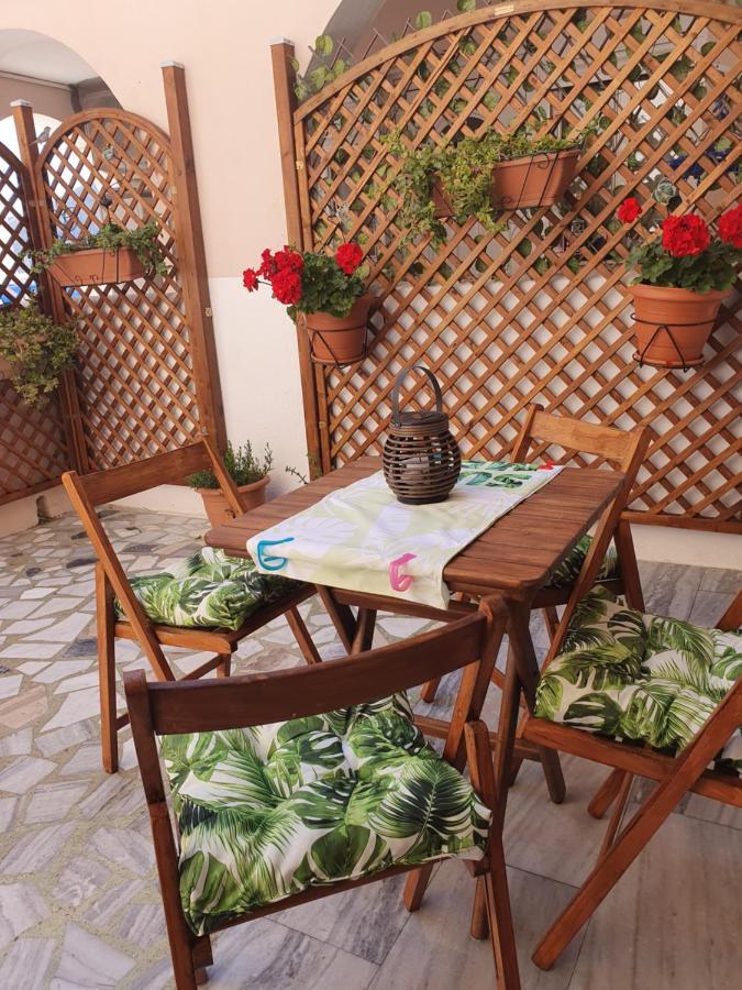 Pýrgos Kalamia'S Cozy Apartment מראה חיצוני תמונה